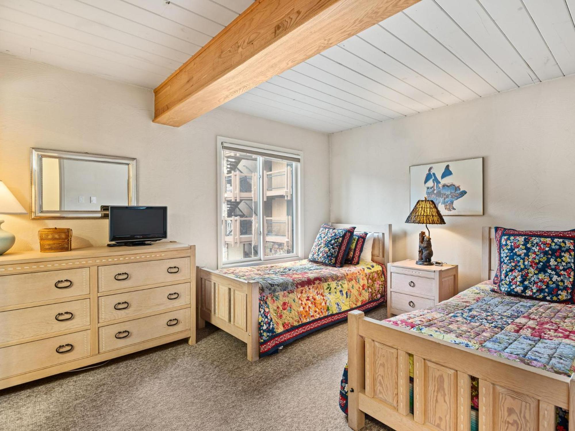 Lift One - Top-Floor One-Bedroom With A View Aspen Camera foto