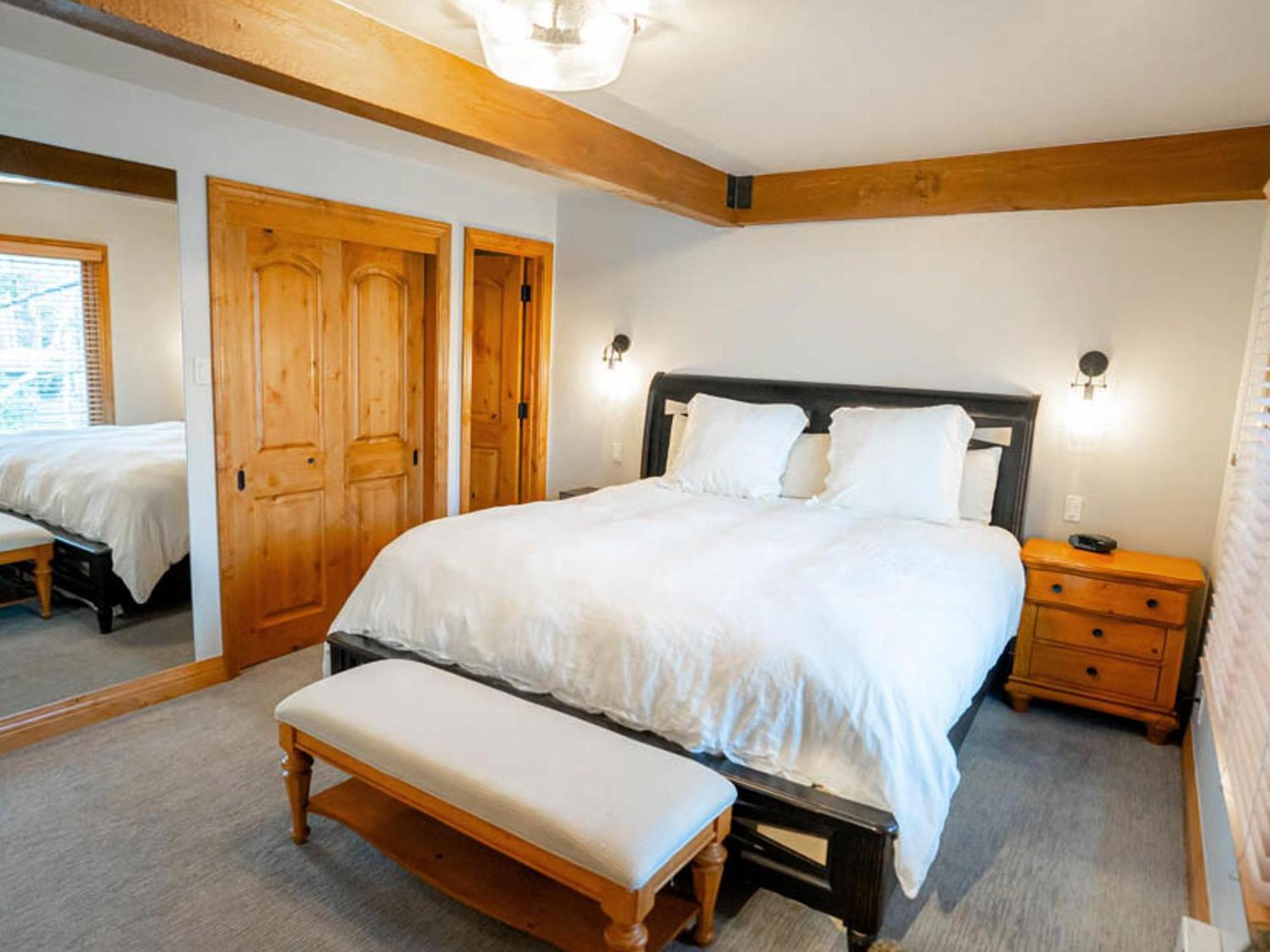 Lift One - Top-Floor One-Bedroom With A View Aspen Camera foto