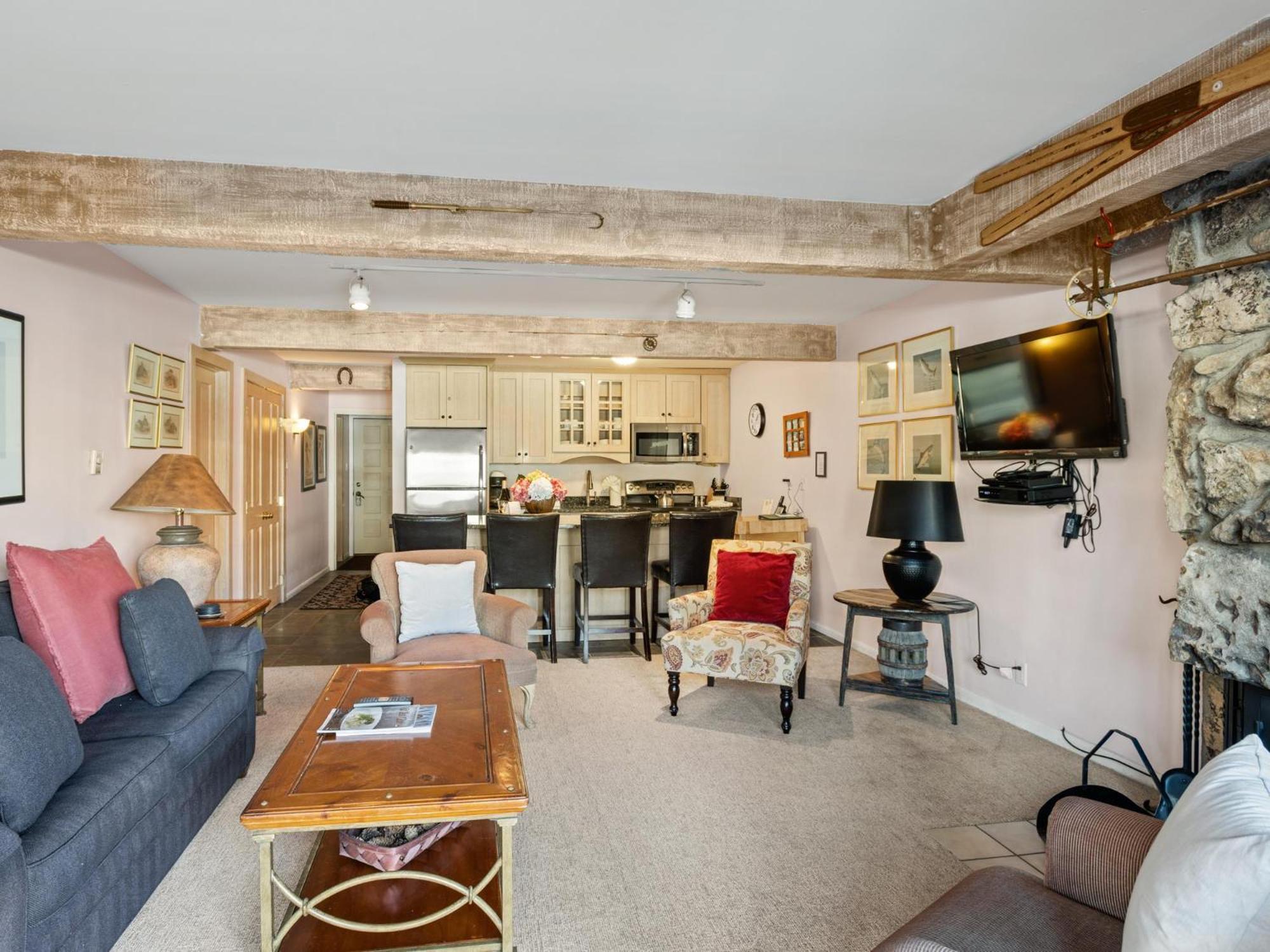 Lift One - Top-Floor One-Bedroom With A View Aspen Esterno foto