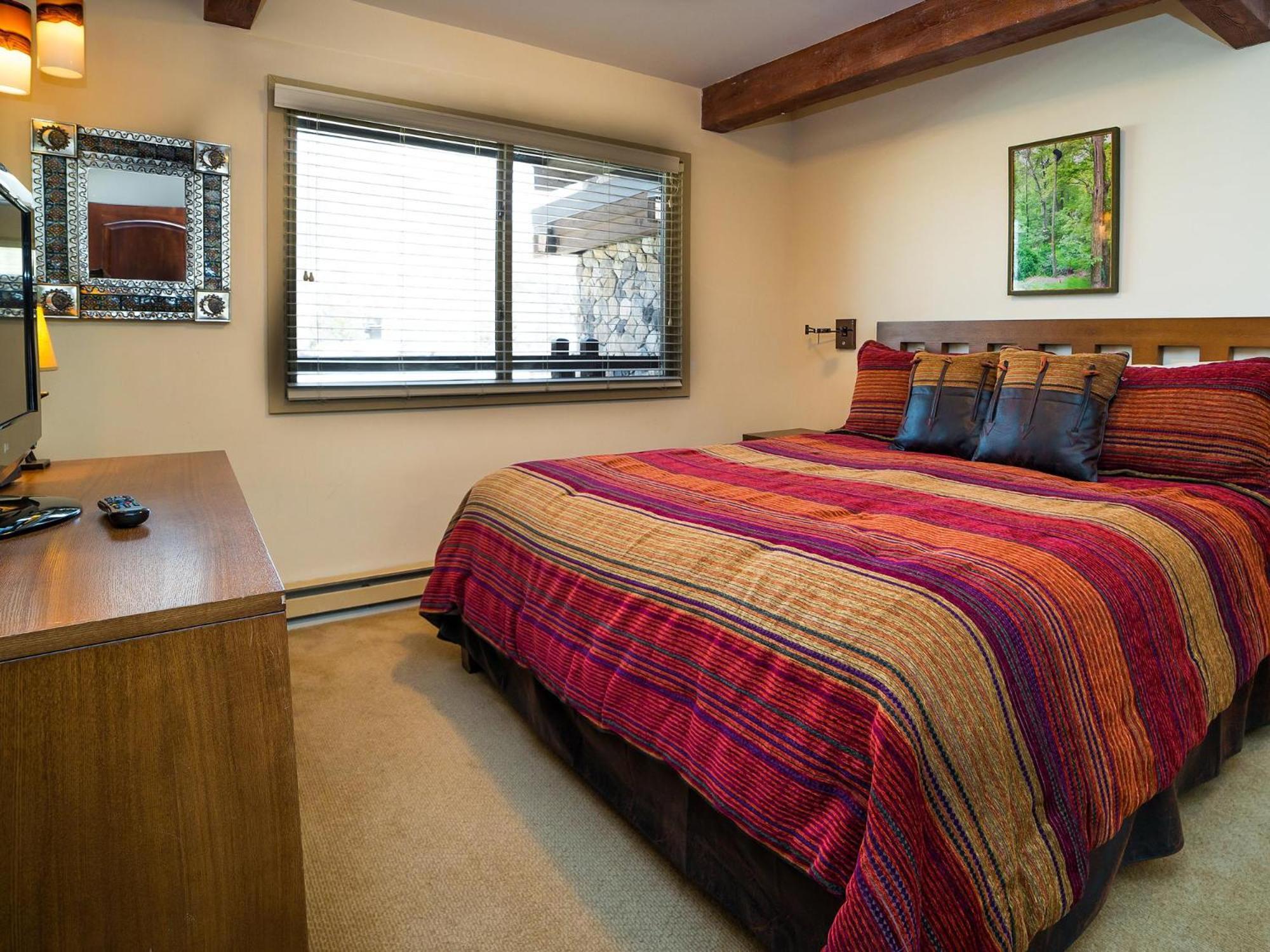 Lift One - Top-Floor One-Bedroom With A View Aspen Esterno foto