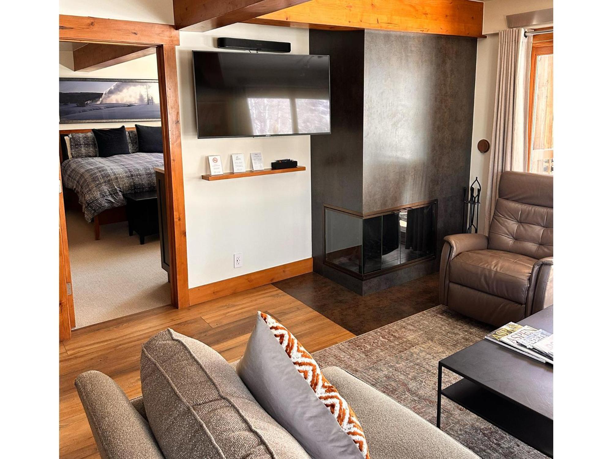 Lift One - Top-Floor One-Bedroom With A View Aspen Esterno foto